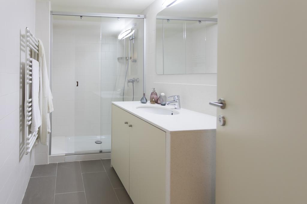 Bravissimo Cort Reial-3A Appartement Gerona Buitenkant foto