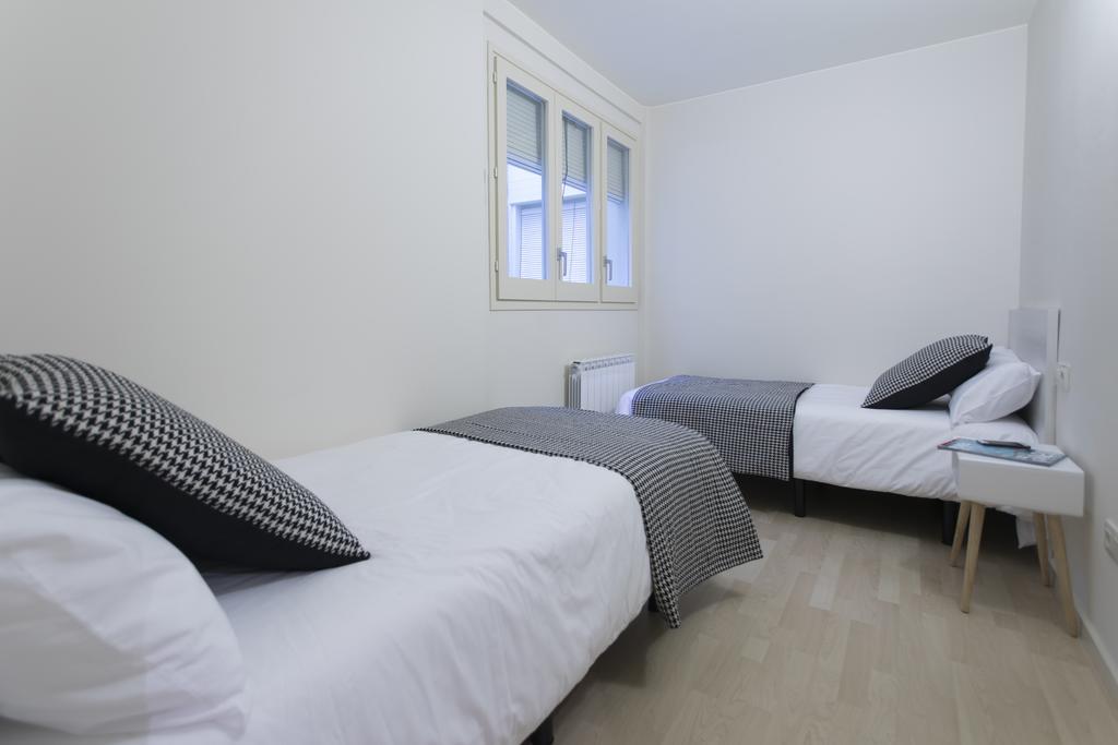 Bravissimo Cort Reial-3A Appartement Gerona Buitenkant foto
